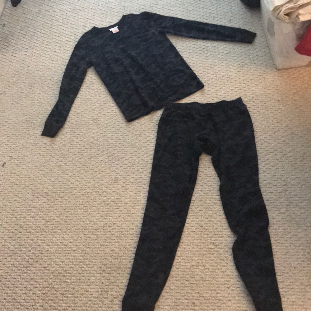 Massage pajamas for boys.
